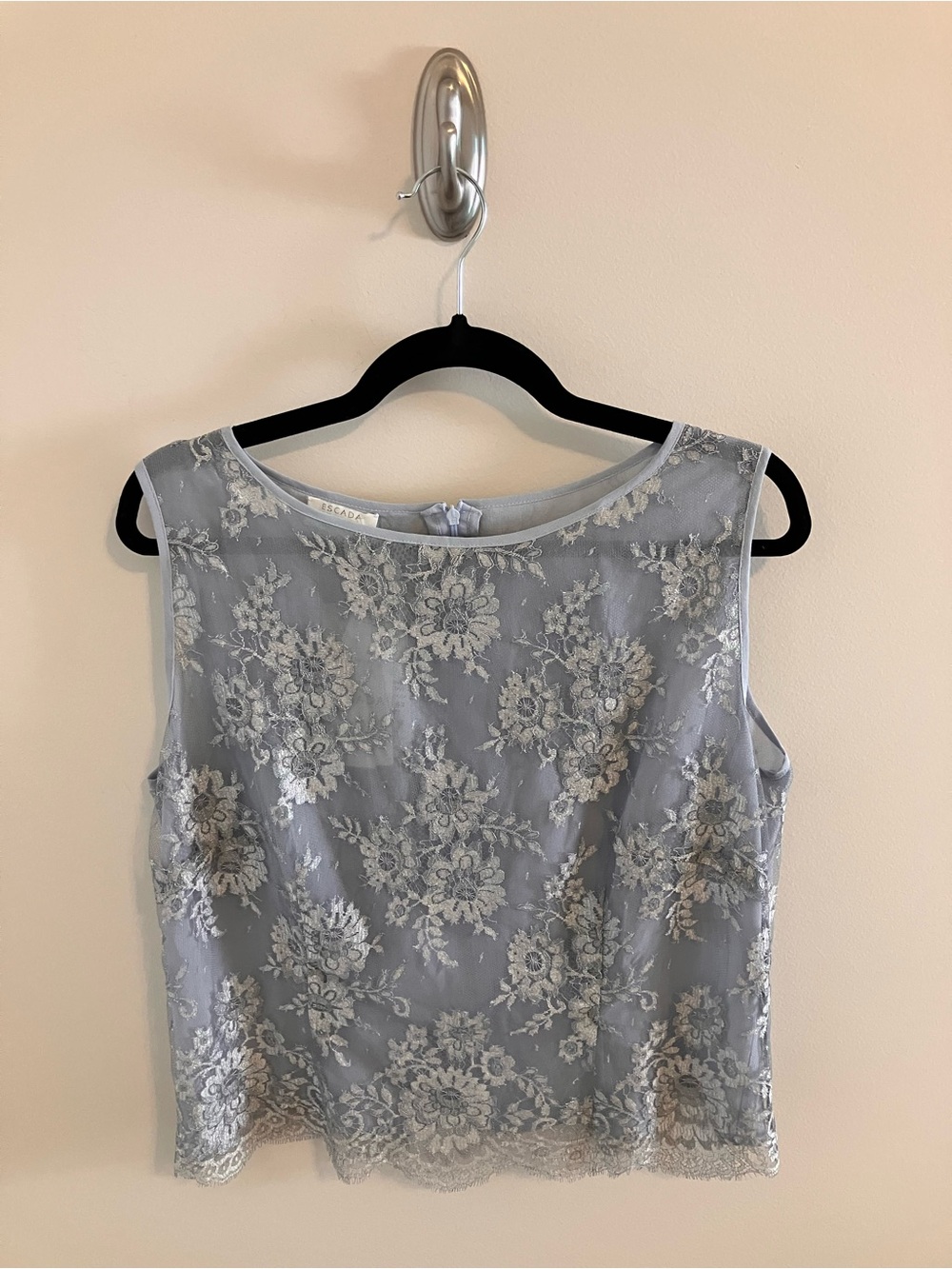 NWT Vintage 2002 Escada Floral Lace 100% Silk Blouse in Periwinkle Blue Size 14